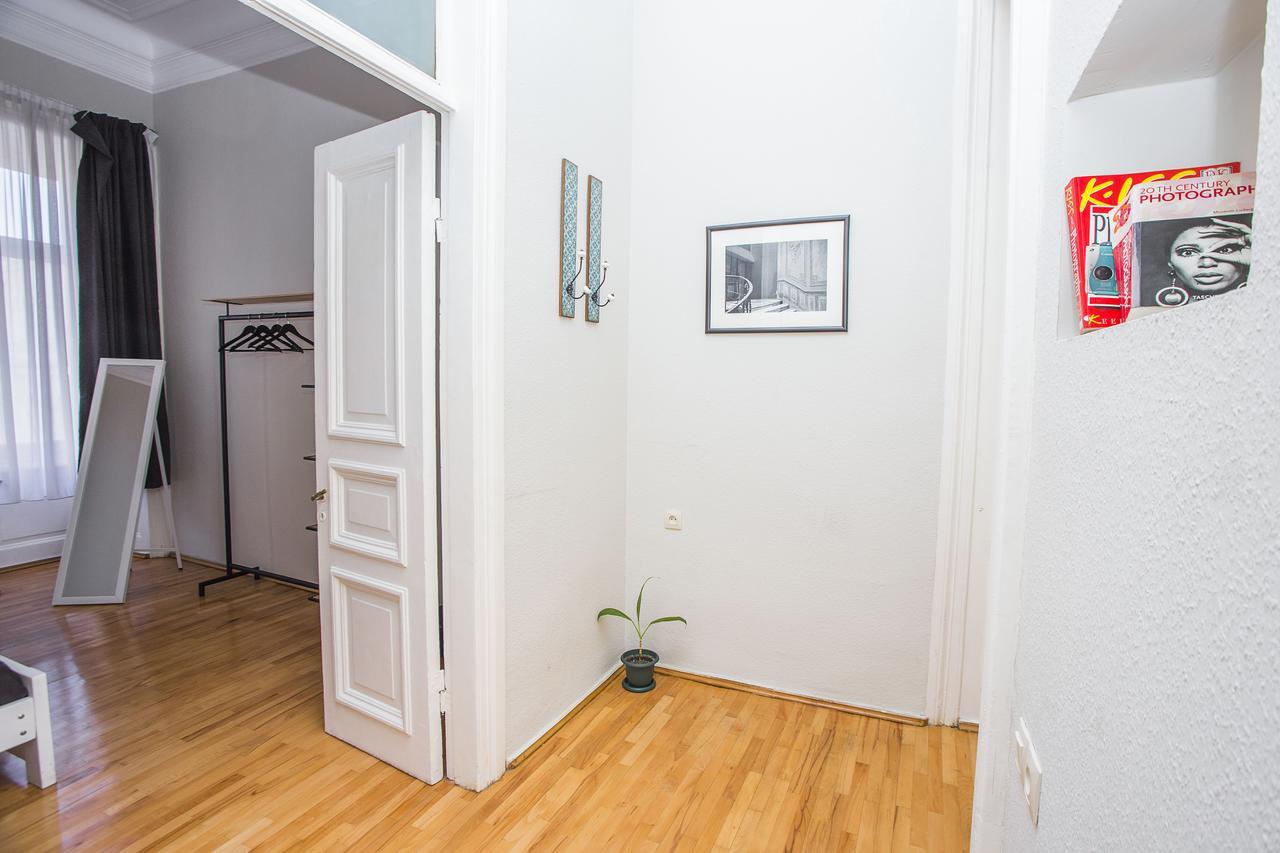 Charming 2Br Apartment In Old Tbilisi - By Wehost Tbilissi Extérieur photo