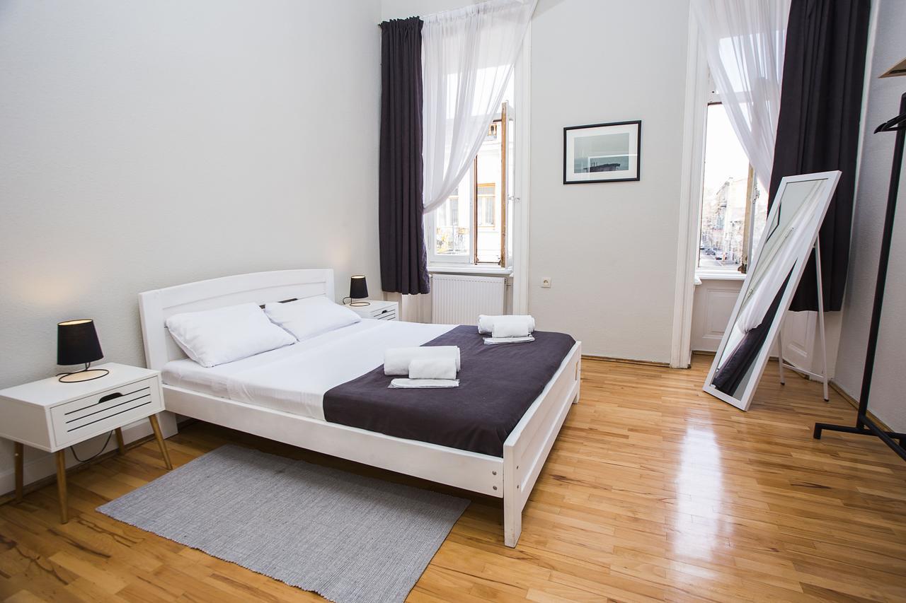 Charming 2Br Apartment In Old Tbilisi - By Wehost Tbilissi Extérieur photo